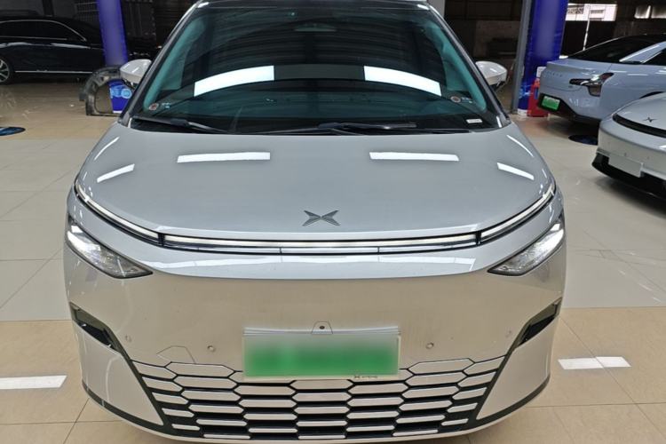 Used XPeng X9 2024 702 Ultra-Long Range Pro Front