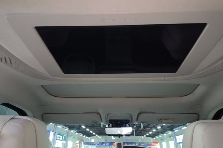 Used XPeng X9 2024 702 Ultra-Long Range Pro Headliner
