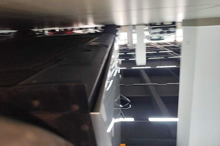 Used XPeng X9 2024 702 Ultra-Long Range Max Left Side Sill