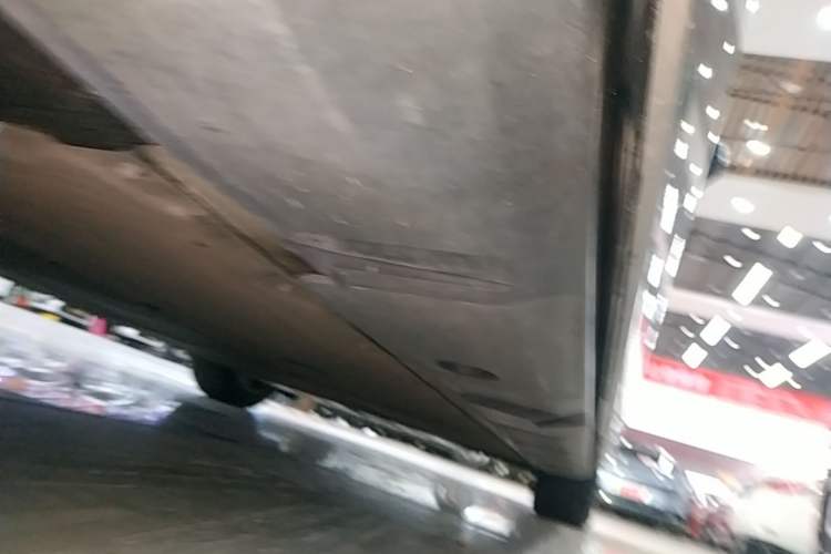 Used XPeng X9 2024 702 Ultra-Long Range Pro Right Side Sill