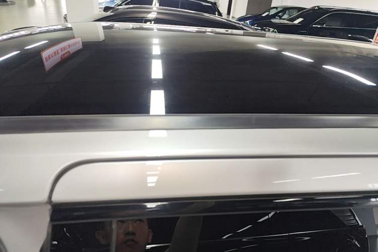 Used XPeng X9 2024 702 Ultra-Long Range Max Roof
