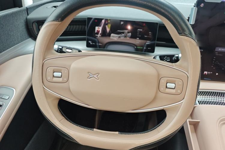 Used XPeng X9 2024 610 Long-Range Pro Steering Wheel