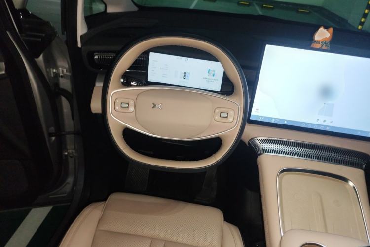 Used XPeng X9 2024 610 Long-Range Pro Steering Wheel