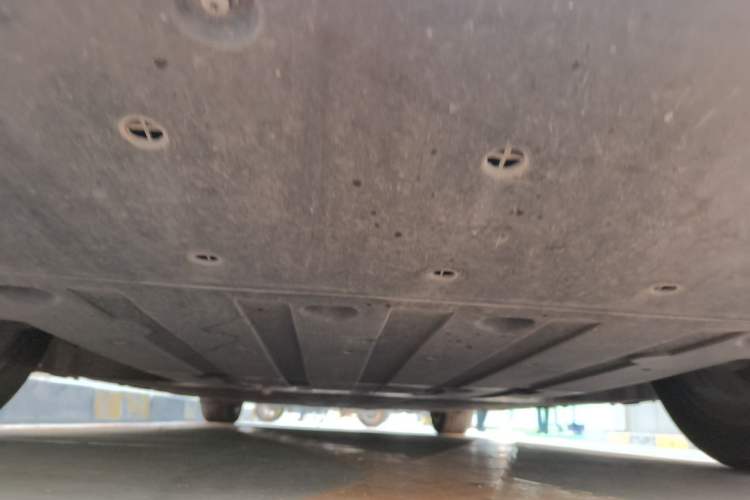 Used XPeng X9 2024 702 Ultra-Long Range Max Chassis Front