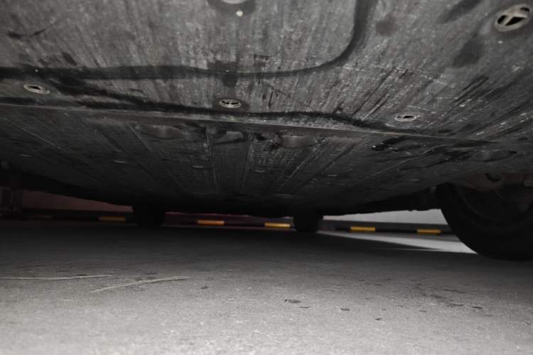 Used XPeng X9 2024 702 Ultra-Long Range Pro Chassis Front