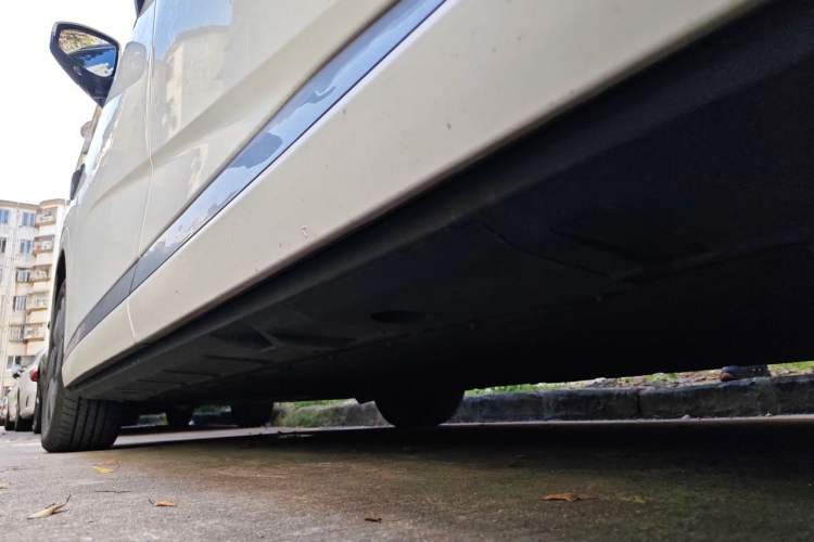Used XPeng X9 2024 702 Ultra-Long Range Pro Chassis Rear Left