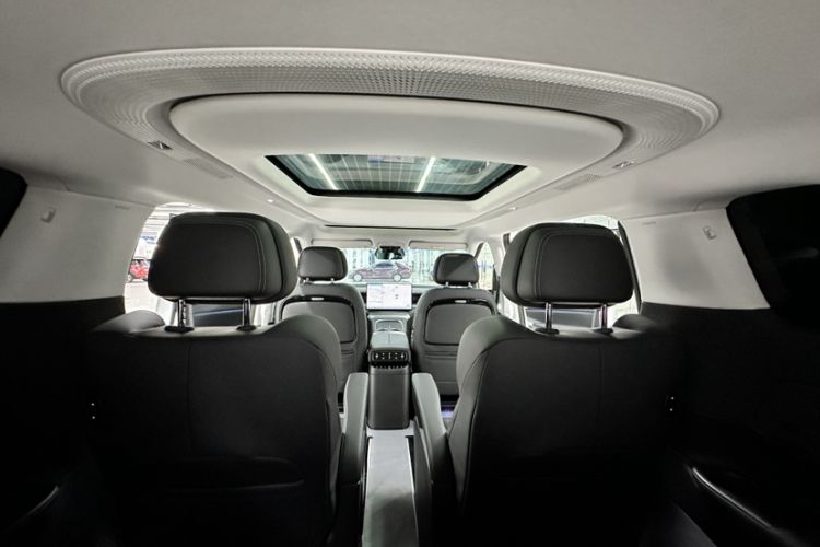 Used XPeng X9 2024 610 Long-Range Pro Headliner