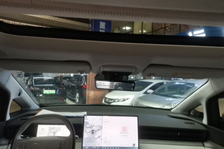 Used XPeng X9 2024 702 Ultra-Long Range Max Headliner