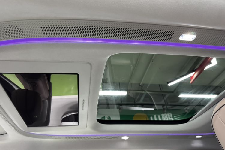 Used XPeng X9 2024 640 All-Wheel Drive High-Performance Max Headliner