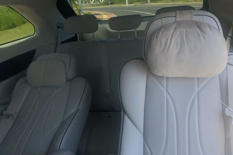Used XPeng X9 2024 640 All-Wheel Drive High-Performance Max Interior 2