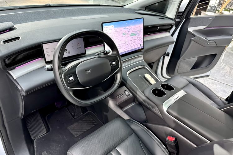 Used XPeng X9 2024 702 Ultra-Long Range Max Interior 9