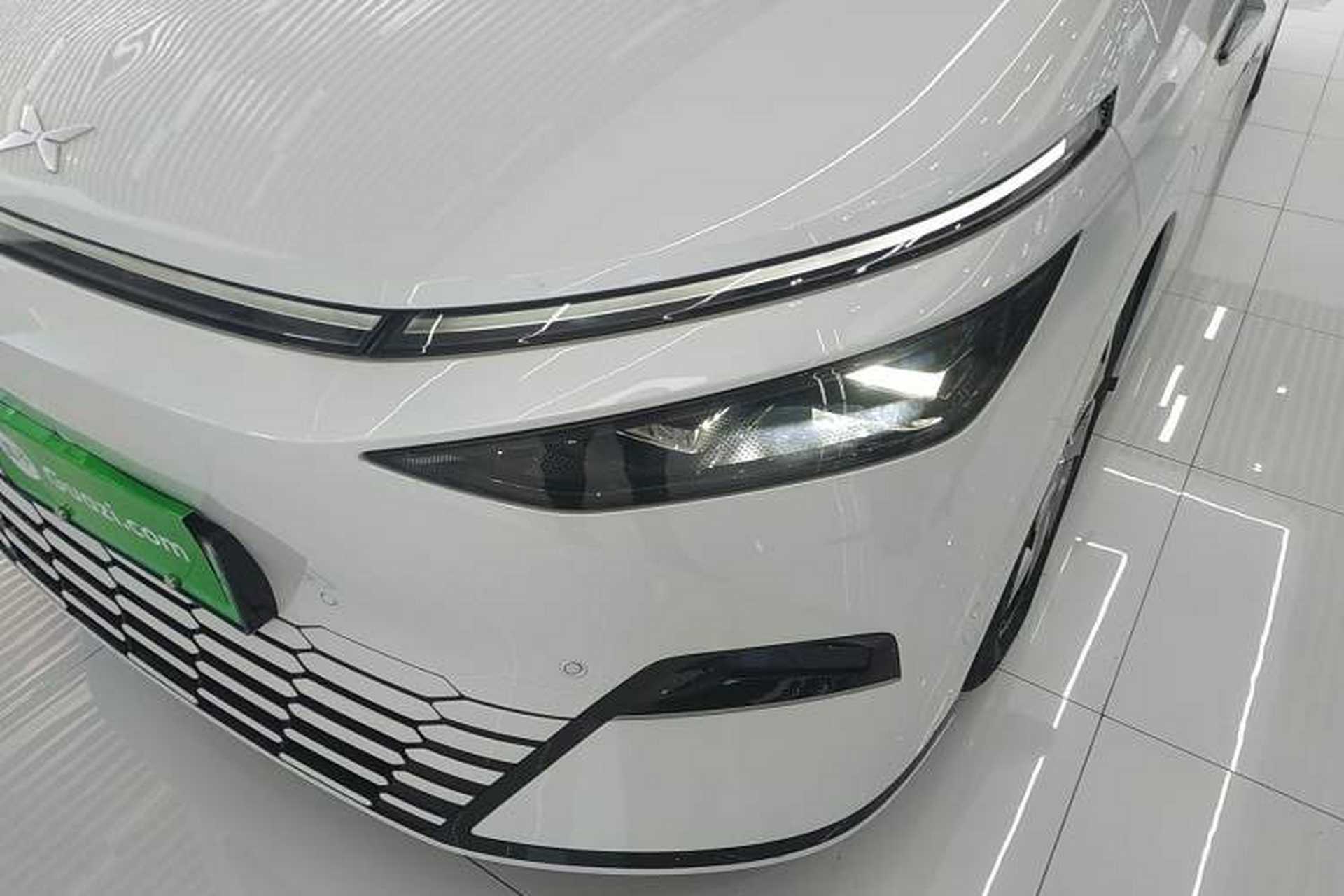 Used XPeng X9 2024 640 All-Wheel Drive High-Performance Max Left Front Headlight