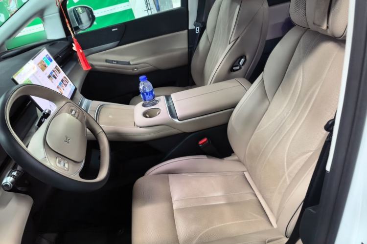 Used XPeng X9 2024 702 Ultra-Long Range Pro Left Front Seat