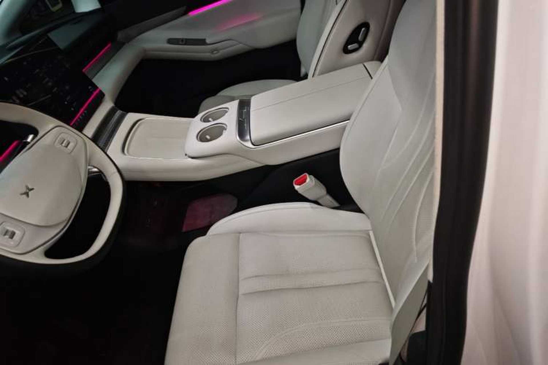 Used XPeng X9 2024 702 Ultra-Long Range Max Left Front Seat