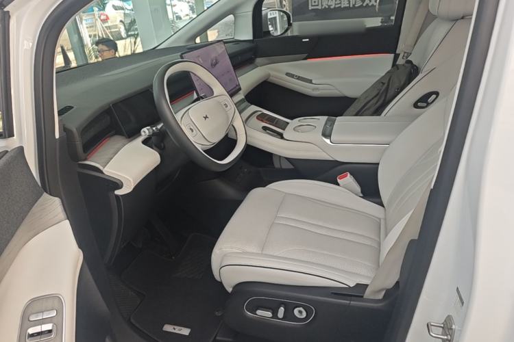 Used XPeng X9 2024 640 All-Wheel Drive High-Performance Max Left Front Seat