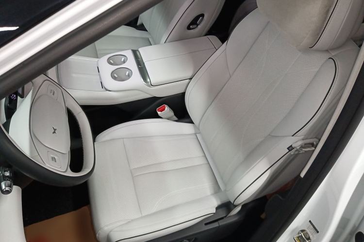 Used XPeng X9 2024 702 Ultra-Long Range Pro Left Front Seat