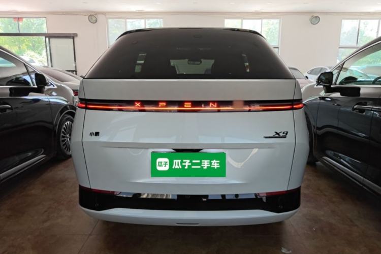 Used XPeng X9 2024 702 Ultra-Long Range Max Rear