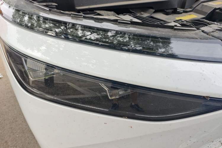 Used XPeng X9 2024 640 All-Wheel Drive High-Performance Max Right Front Headlight