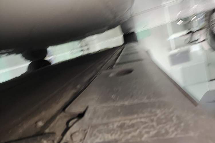Used XPeng X9 2024 702 Ultra-Long Range Pro Right Side Sill