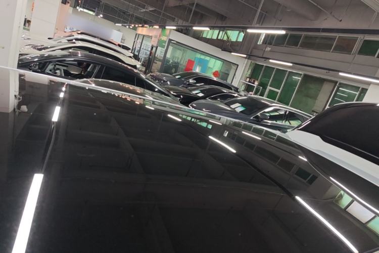 Used XPeng X9 2024 702 Ultra-Long Range Pro Roof