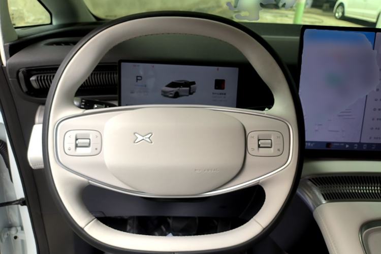 Used XPeng X9 2024 702 Ultra-Long Range Pro Steering Wheel