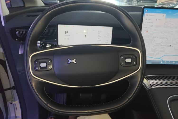 Used XPeng X9 2024 702 Ultra-Long Range Pro Steering Wheel