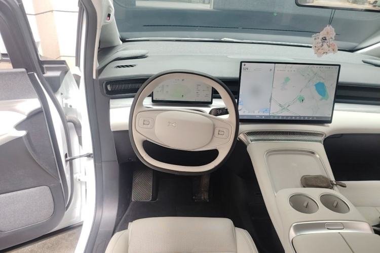Used XPeng X9 2024 610 Long-Range Pro Steering Wheel
