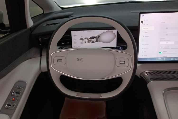 Used XPeng X9 2024 702 Ultra-Long Range Pro Steering Wheel