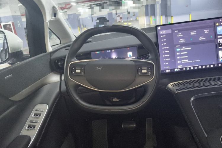Used XPeng X9 2024 610 Long-Range Pro Steering Wheel