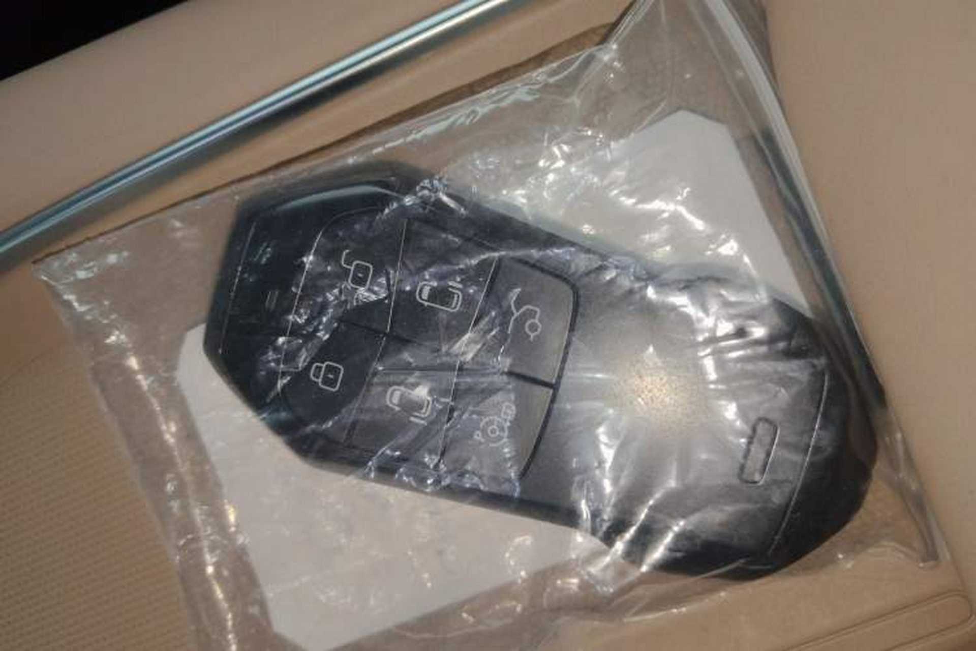 Used XPeng X9 2024 640 All-Wheel Drive High-Performance Max Vehicle Key