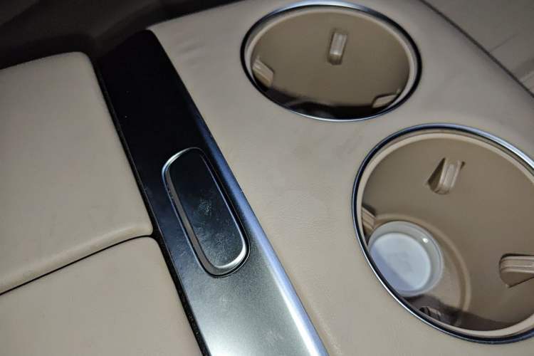 Used XPeng X9 2024 640 All-Wheel Drive High-Performance Max Vehicle Key