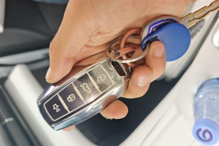 Used XPeng X9 2024 640 All-Wheel Drive High-Performance Max Vehicle Key