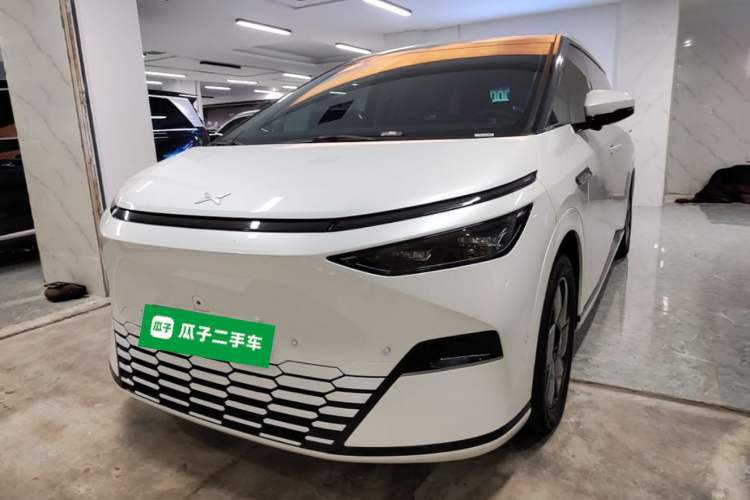 Used XPeng X9 2024 702 Ultra-Long Range Max Guazi used car, China used car export, Used car for sale, Used cars, Cheapest cars for sale