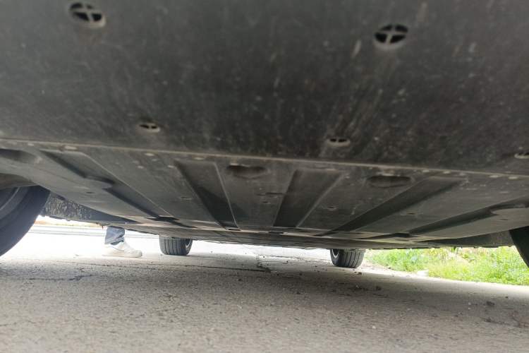 Used XPeng X9 2024 702 Ultra-Long Range Max Chassis Front