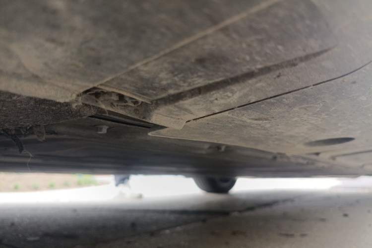 Used XPeng X9 2024 702 Ultra-Long Range Max Chassis Front Left