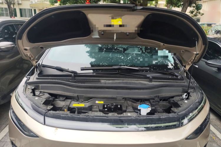 Used XPeng X9 2024 640 All-Wheel Drive High-Performance Max Engine Bay
