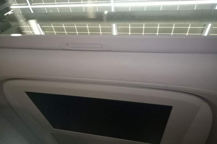 Used XPeng X9 2024 702 Ultra-Long Range Max Headliner