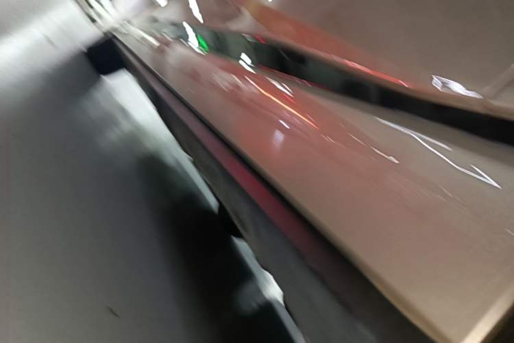 Used XPeng X9 2024 640 All-Wheel Drive High-Performance Max Left Side Sill