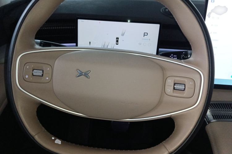 Used XPeng X9 2024 702 Ultra-Long Range Pro Steering Wheel