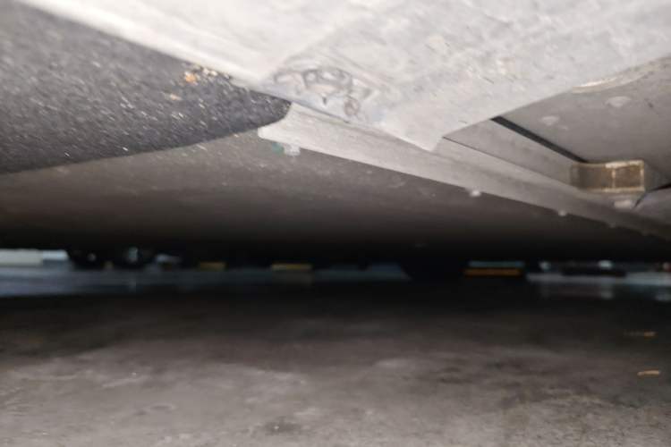 Used XPeng X9 2025 650 Long-Range Max Chassis Front Left