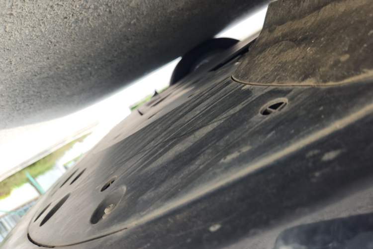 Used XPeng X9 2025 740 Ultra-Long Range Max Chassis Front