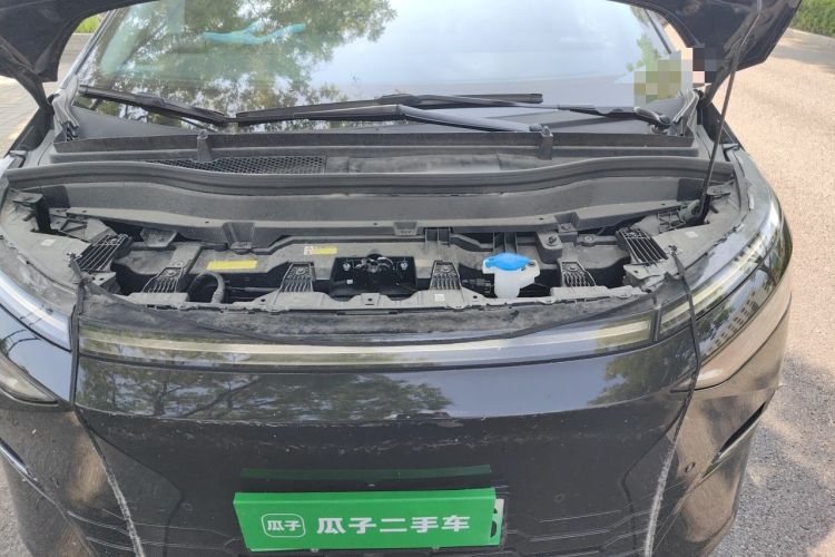 Used XPeng X9 2025 740 Ultra-Long Range Max Engine Bay