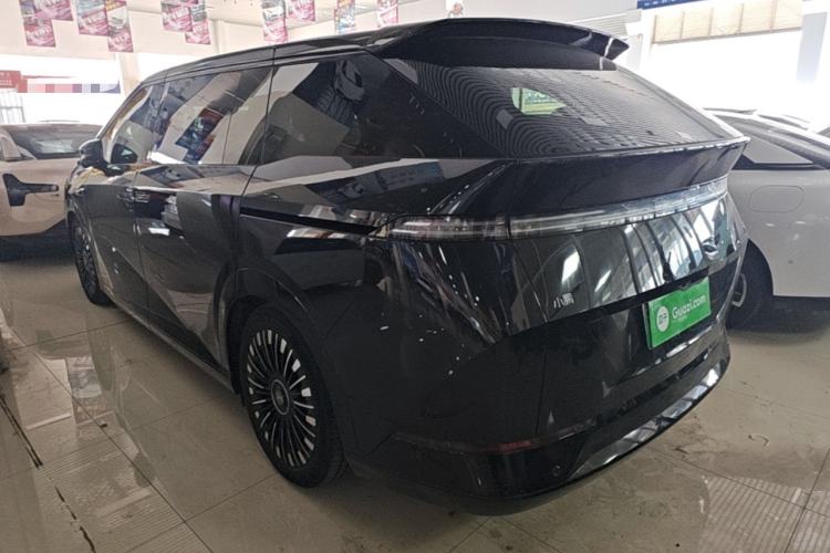 Used XPeng X9 2025 650 Long-Range Max Exterior 2