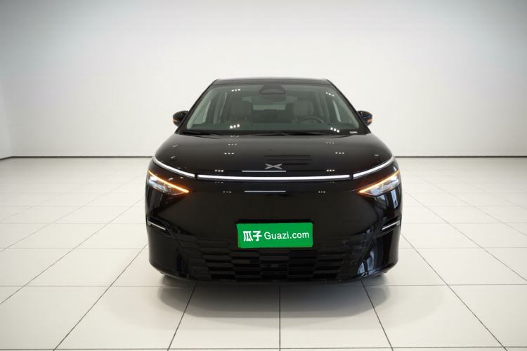 Used XPeng X9  Front