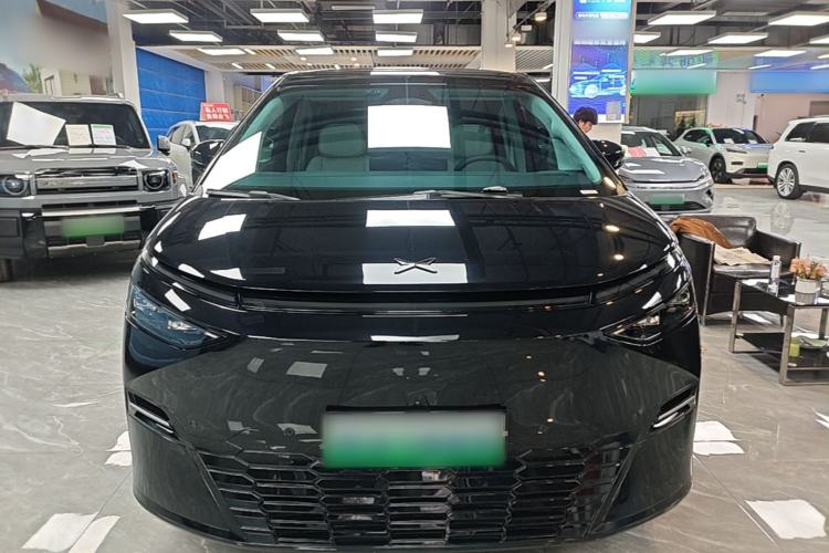 Used XPeng X9 2025 Starship Edition Front