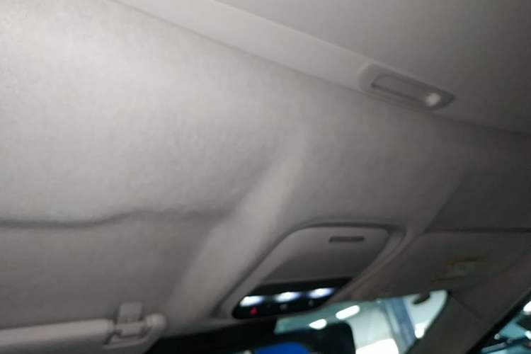 Used XPeng X9 2025 740 Ultra-Long Range Max Headliner