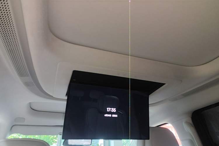 Used XPeng X9 2025 740 Ultra-Long Range Max Headliner