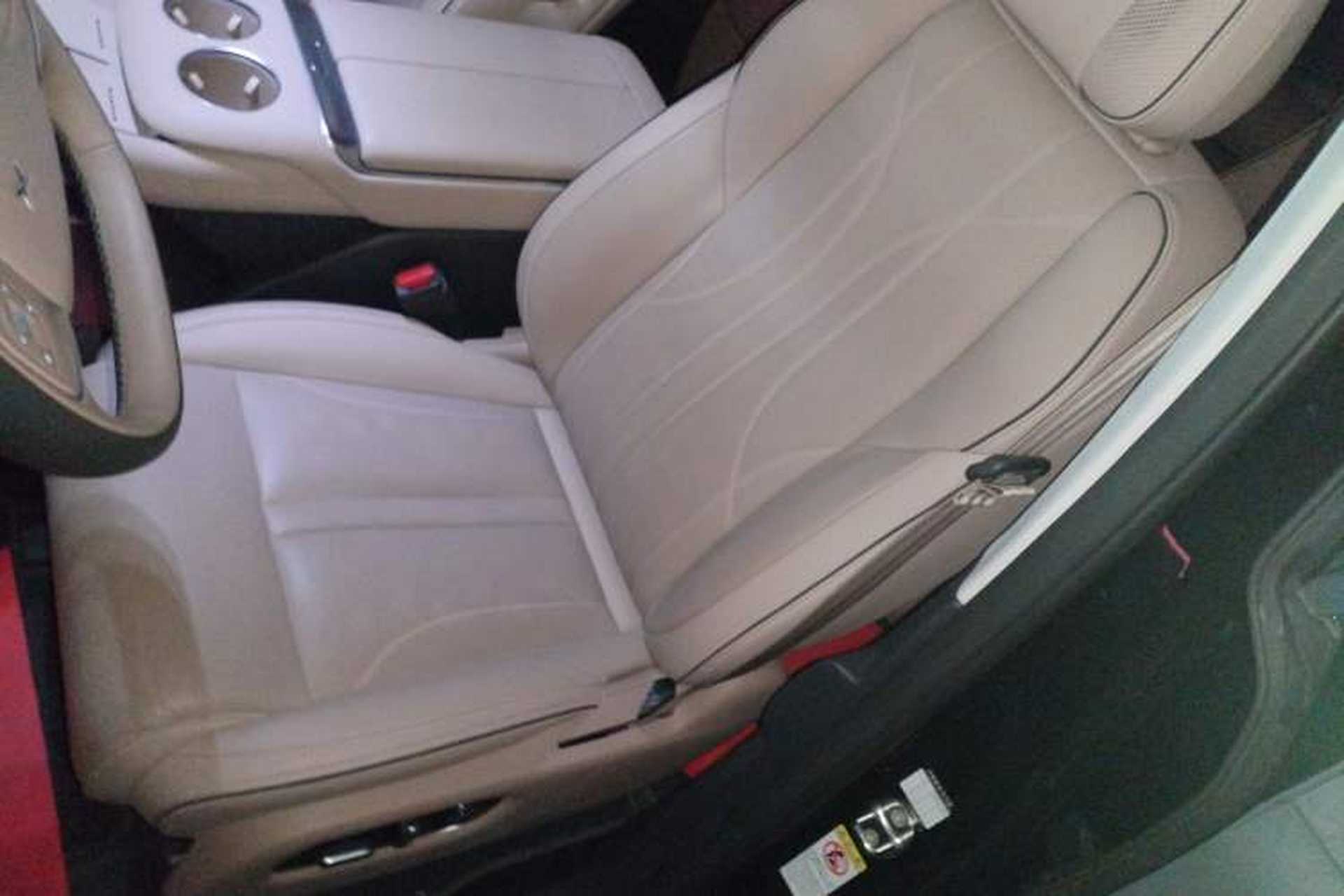 Used XPeng X9 2025 740 Ultra-Long Range Max Left Front Seat