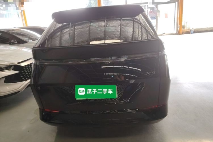 Used XPeng X9 2025 740 Ultra-Long Range Max Rear