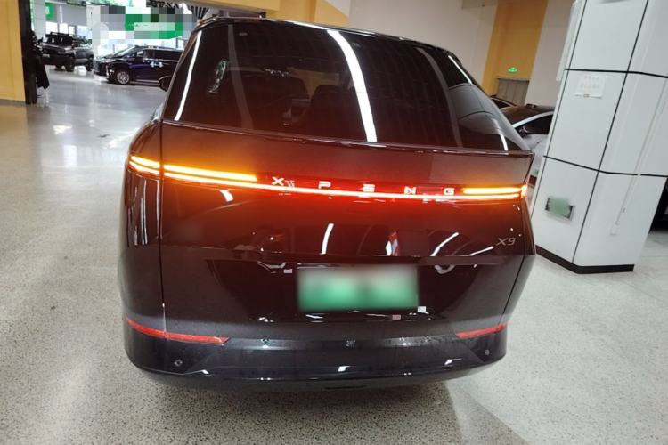 Used XPeng X9 2025 740 Ultra-Long Range Max Rear